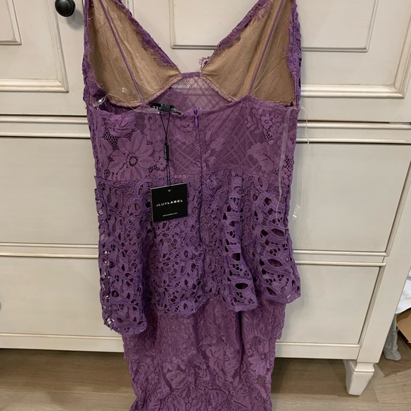 Lace Dress - Picture 4 of 4